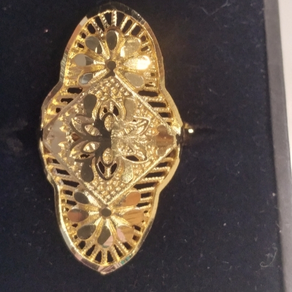 Unknown Jewelry - 💎 #4  AMAZING DUBAI Gold Adjustable Size Shield Ring 😯